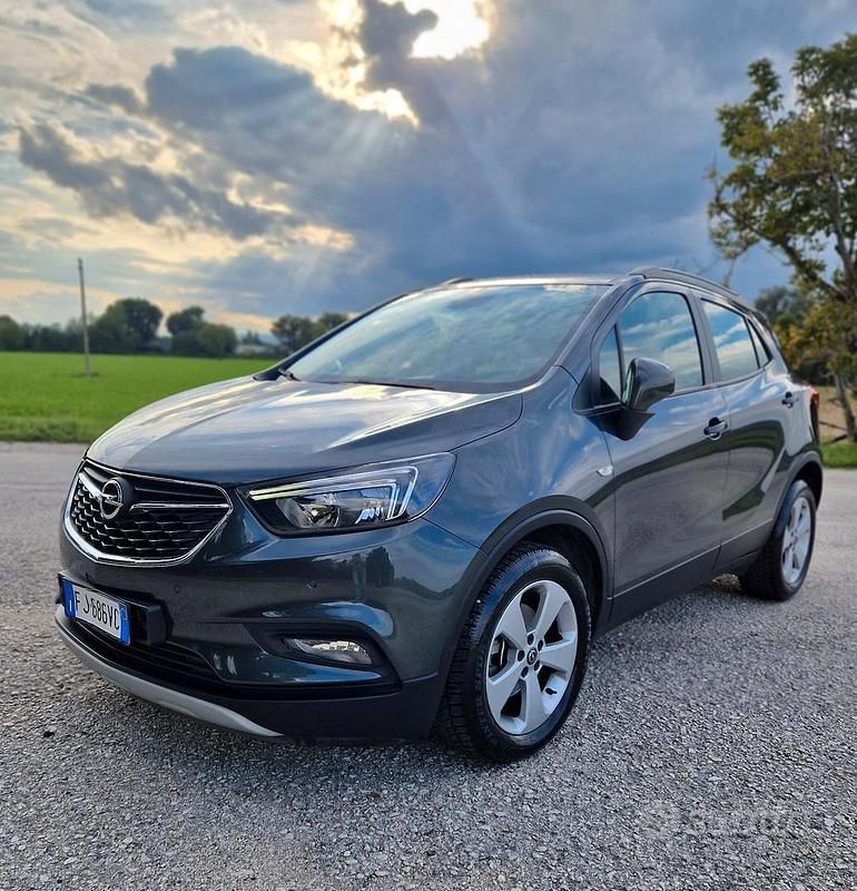 Usata Opel Mokka X Business 136 CV (100 kW) 2017 Grigio SUV