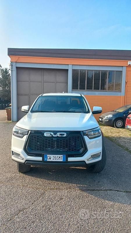 Usata EVO Cross 4 136 CV (100 kW) 2024 Bianco Pick-up