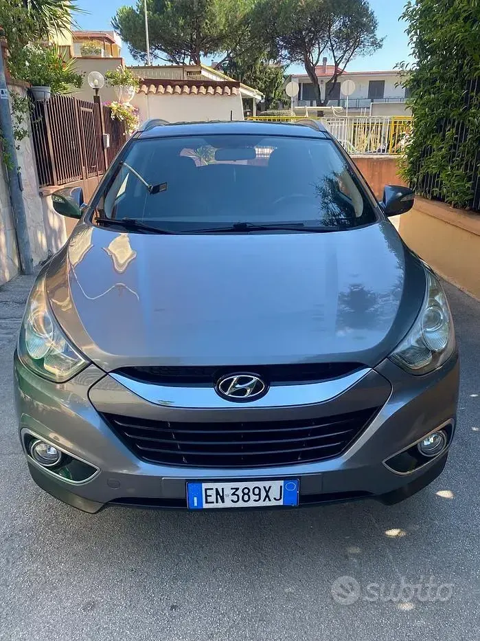 Usata Hyundai ix35 115 CV (84 kW) 2012 Grigio SUV