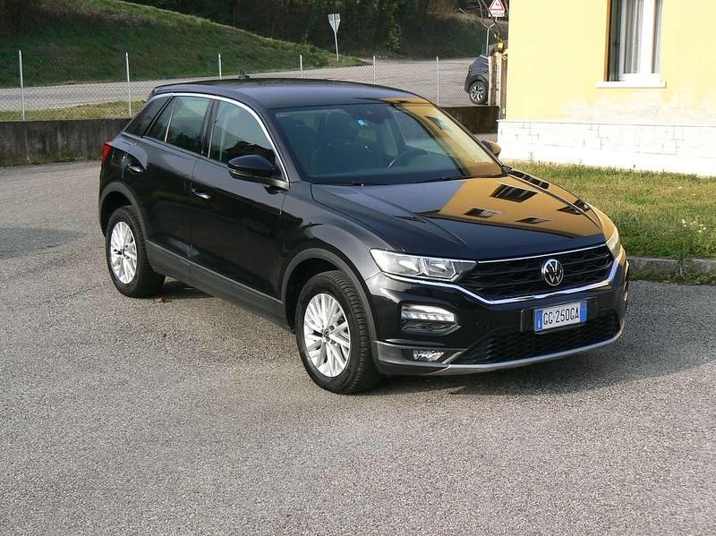 Usata VW T-Roc Business 150 CV (110 kW) 2021 Nero SUV
