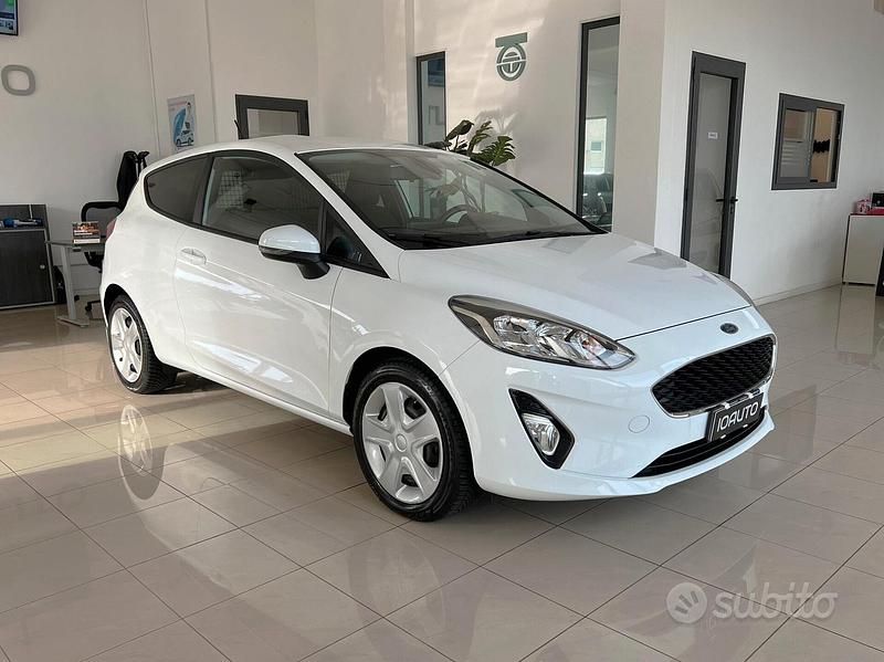 Bianco Usata 2020 Ford Fiesta Due volumi | 8900 € (Super prezzo) - Immagine 1/4