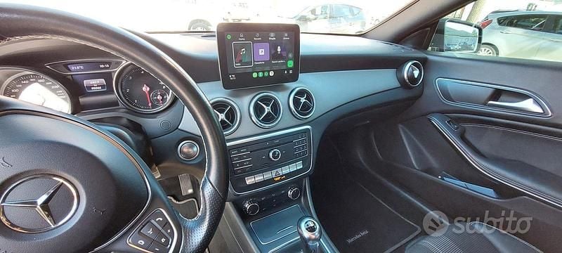 Usata Mercedes CLA180 109 CV (80 kW) 2019 Nero Berlina