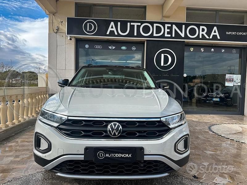Usata VW T-Roc 110 CV (80 kW) 2023 Bianco SUV