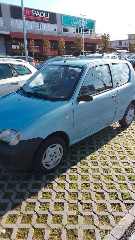 Blu Usata 2001 Fiat 600 | 1500 € - Immagine 1/4