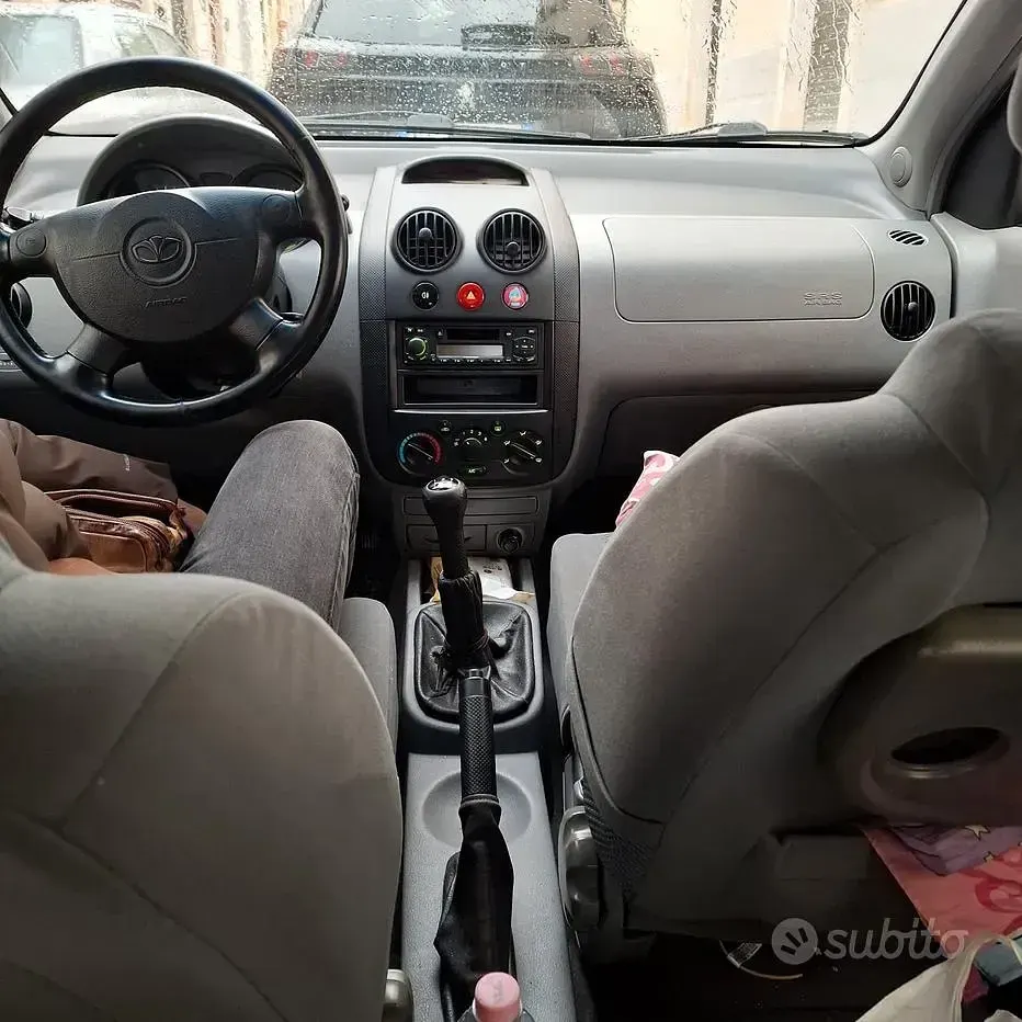 Usata Chevrolet Kalos SX 72 CV (52 kW) 2004 Bluazzurro Utilitaria