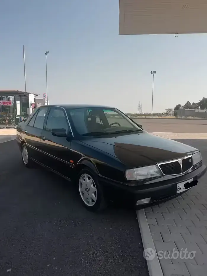 Usata Lancia Dedra 162 CV (119 kW) 1992 Nero Berlina