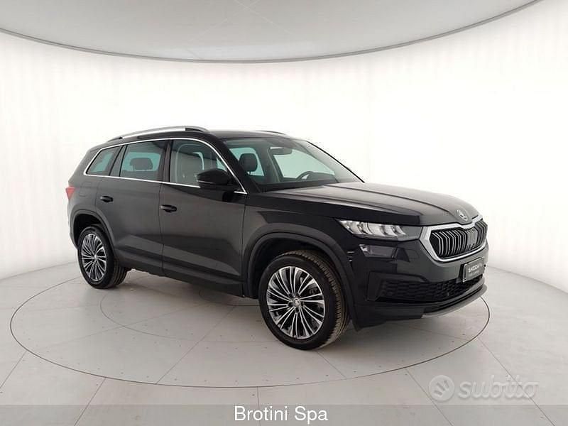 Second-hand Skoda Kodiaq Style 150 CP (110 kW) 2024 Negru SUV