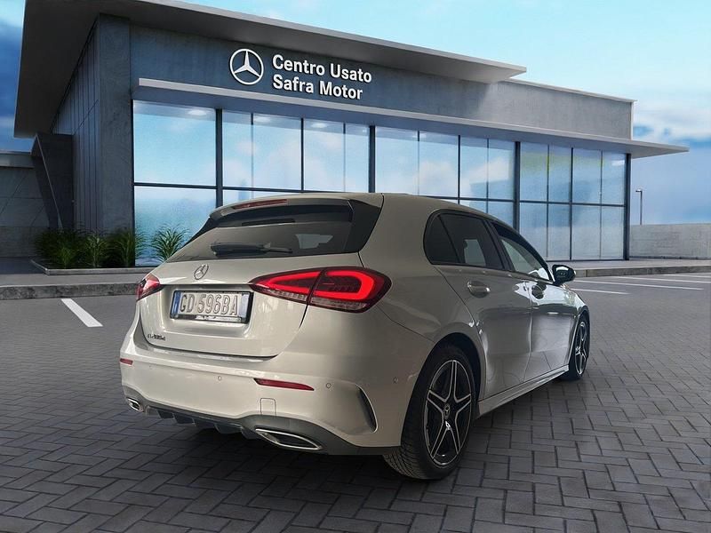 Usata Mercedes A200 Premium 150 CV (110 kW) 2020 Argento iridio metallizzato Berlina