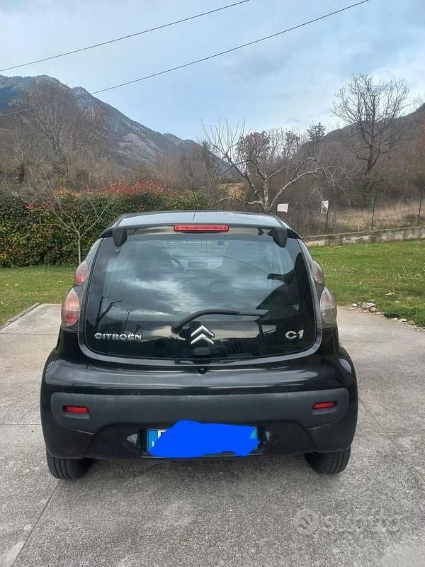 Usata Citroën C1 Style 68 CV (50 kW) 2010 Nero Utilitaria