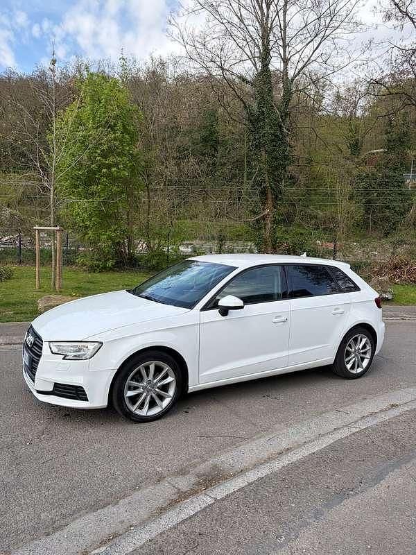 Usata Audi A3 Business 110 CV (80 kW) 2016 Berlina
