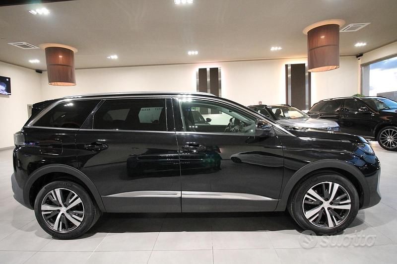 Usata Peugeot 5008 Allure 131 CV (96 kW) 2021 Nero Berlina