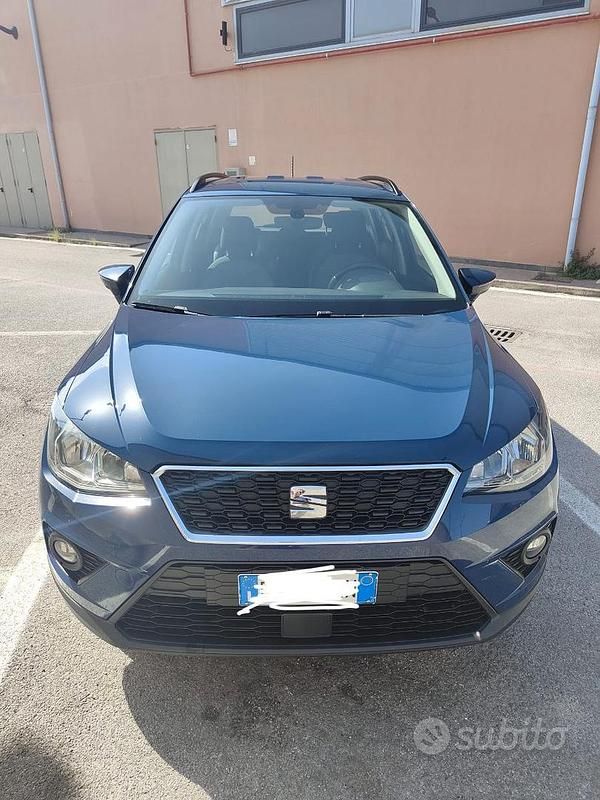 Usata Seat Arona Style 95 CV (69 kW) 2018 Blu SUV