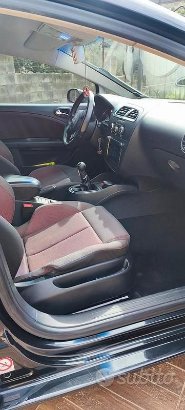 Usata Seat Leon 2006 Nero Utilitaria