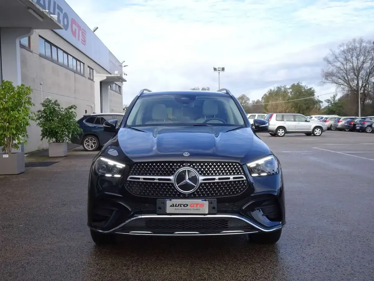Usata Mercedes GLE300 Advanced Plus 269 CV (197 kW) 2024 Nero SUV
