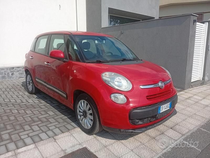 Usata Fiat 500L Lounge 85 CV (62 kW) 2013 Rosso Monovolume