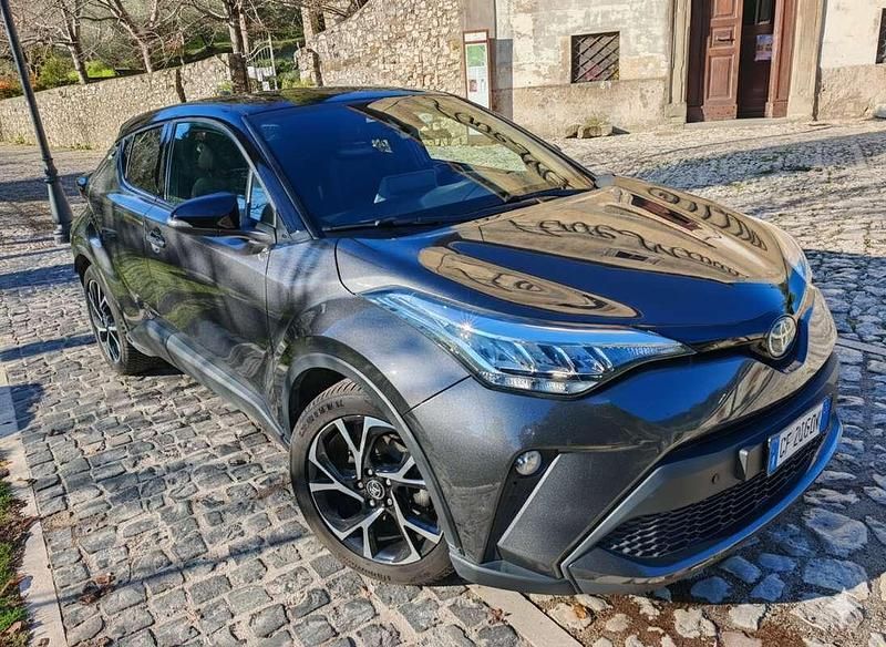 Usata Toyota C-HR Trend 152 CV (111 kW) 2021 Grigio SUV
