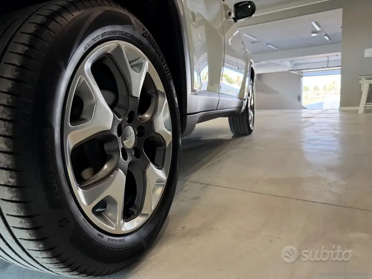 Usata Jeep Compass Limited 170 CV (125 kW) 2018 Bianco SUV