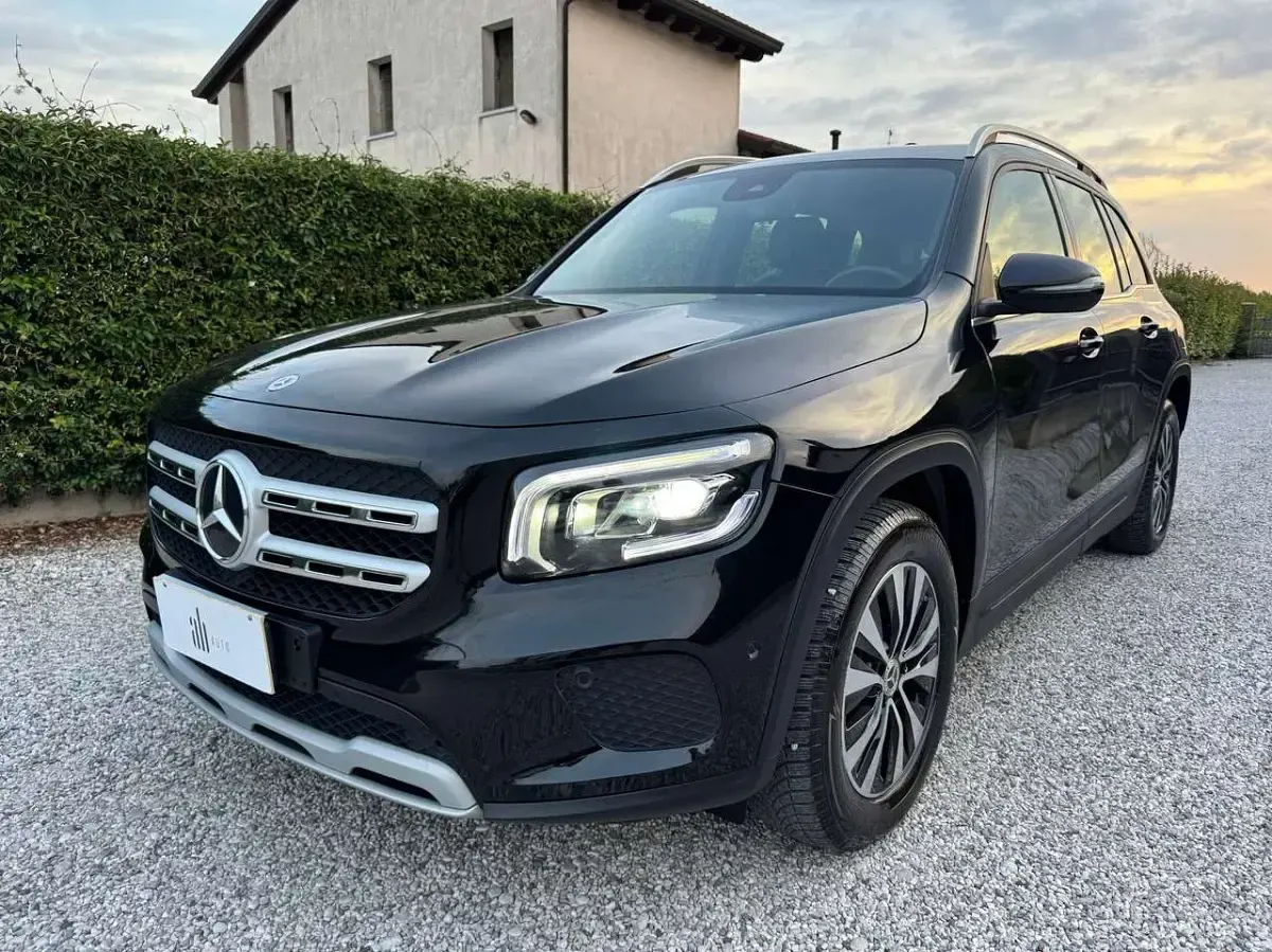 Usata Mercedes GLB220 190 CV (139 kW) 2023 Nero SUV