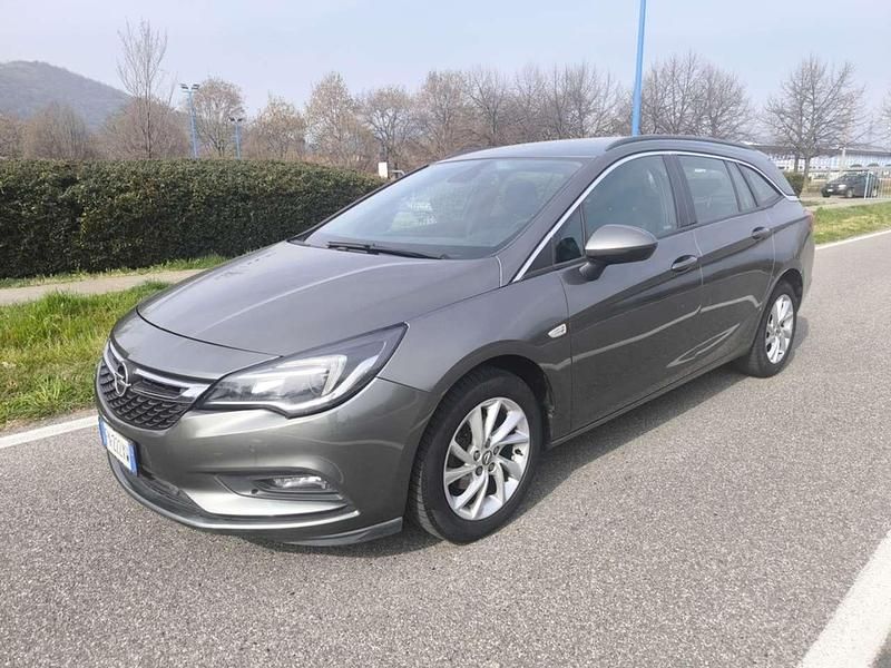 Usata Opel Astra 110 CV (80 kW) 2018 Grigio Station wagon
