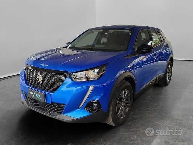 Usata Peugeot 2008 Active 110 CV (80 kW) 2022 SUV