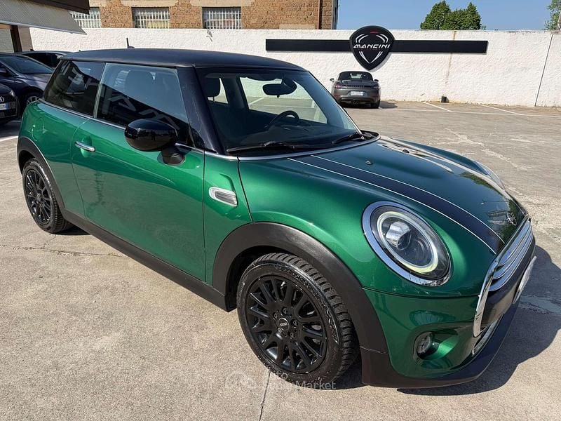 Usata Mini ONE 102 CV (75 kW) 2020 Verde Utilitaria