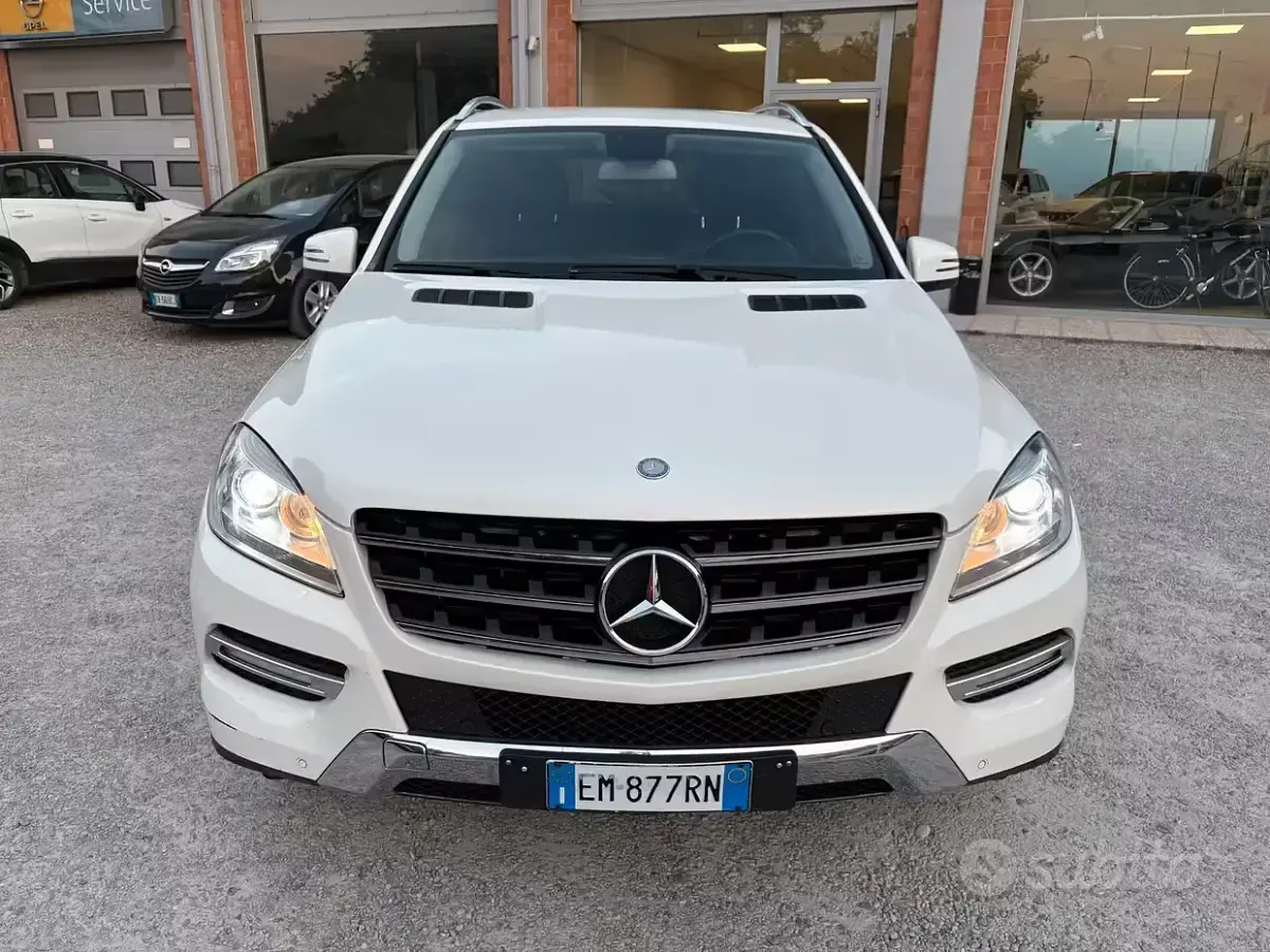 Usata Mercedes ML250 204 CV (150 kW) 2012 Bianco SUV
