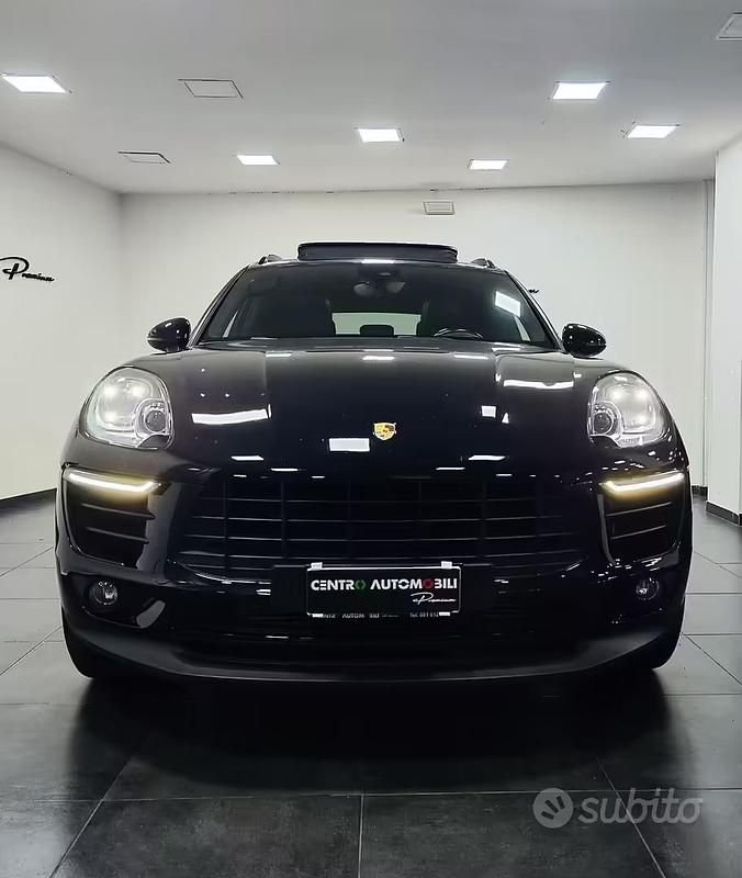Usata Porsche Macan 250 CV (183 kW) 2018 Nero SUV