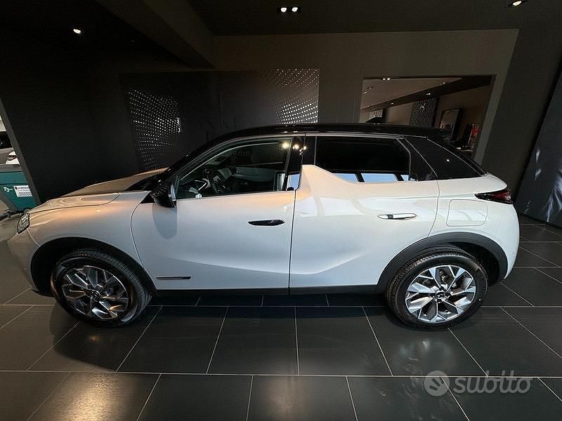 Nuova DS Automobiles DS3 131 CV (96 kW) 2025 Grigio SUV