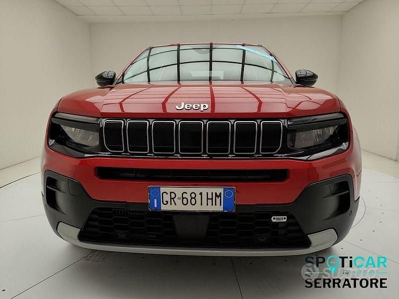 Usata Jeep Avenger Altitude 101 CV (74 kW) 2023 Rosso SUV