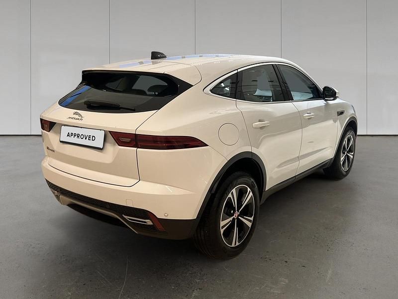 Usata Jaguar E-Pace SE 2022 Fuji white SUV