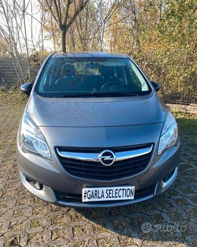 Usata Opel Meriva Design Edition 95 CV (69 kW) 2016 Technical grey Monovolume