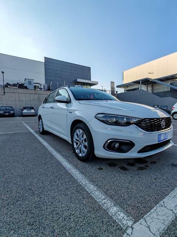Usata Fiat Tipo Lounge 120 CV (88 kW) 2020 Bianco Station wagon