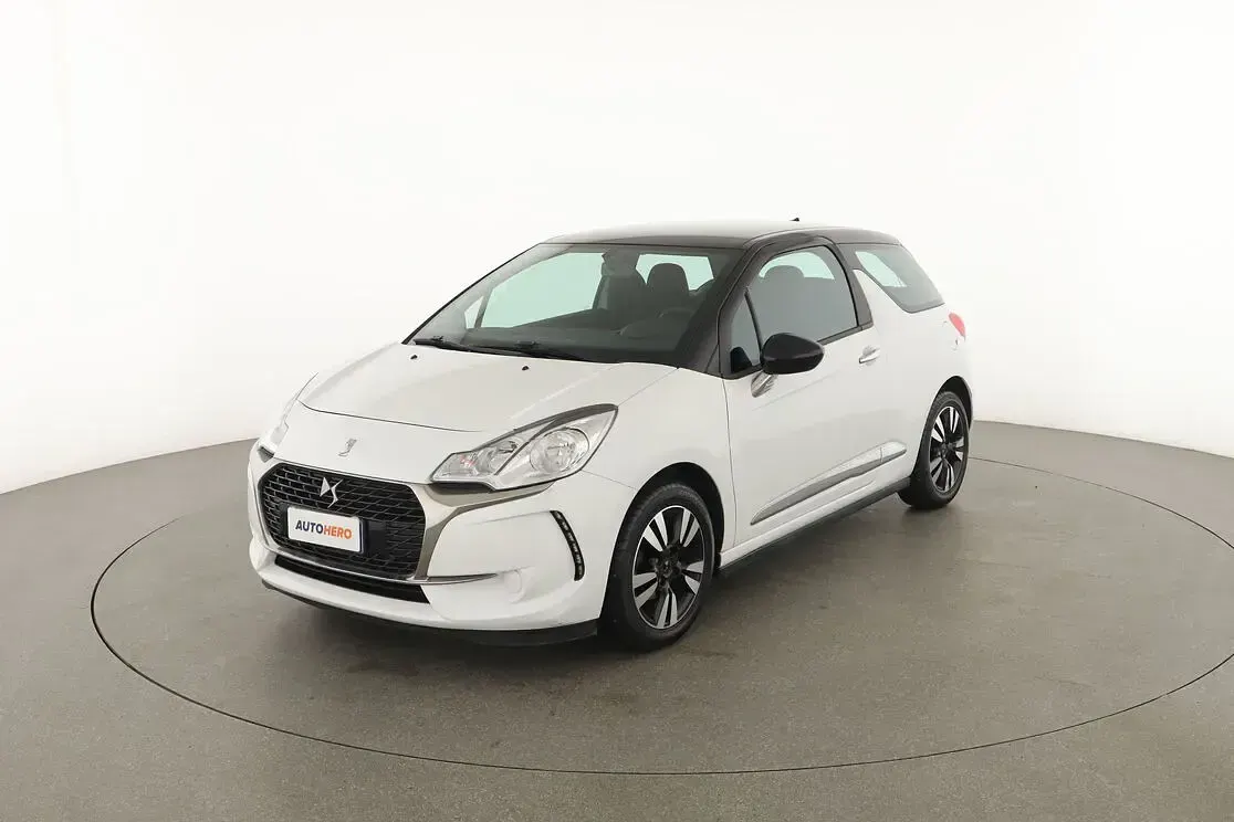 Usata DS Automobiles DS3 So Chic 110 CV (80 kW) 2016 Bianco Utilitaria