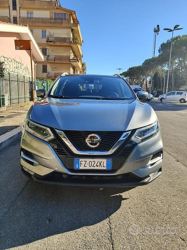 Usata Nissan Qashqai N-Connecta 116 CV (85 kW) 2019 Grigio SUV