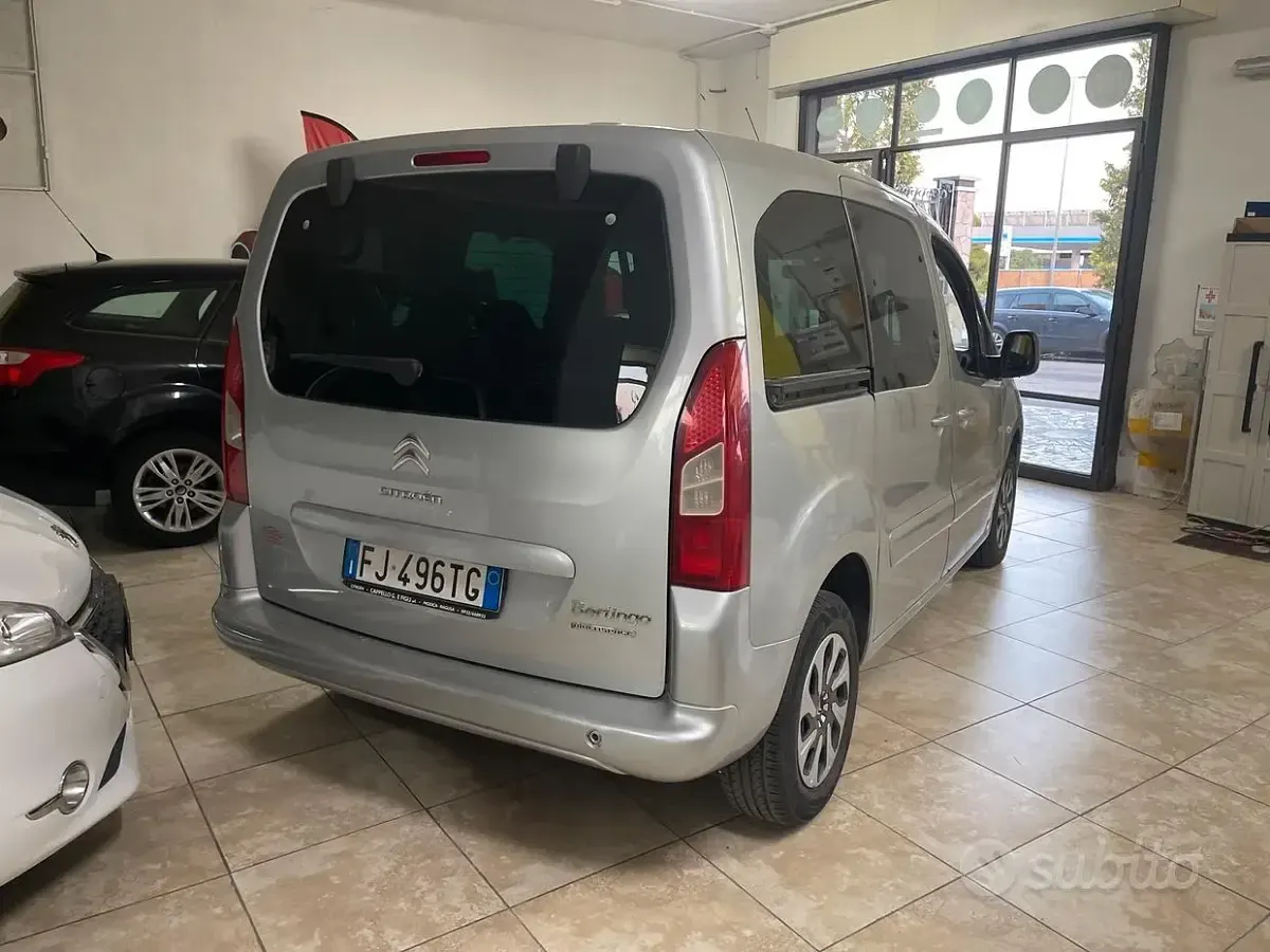Usata Citroën Berlingo 99 CV (72 kW) 2017 Grigio Monovolume