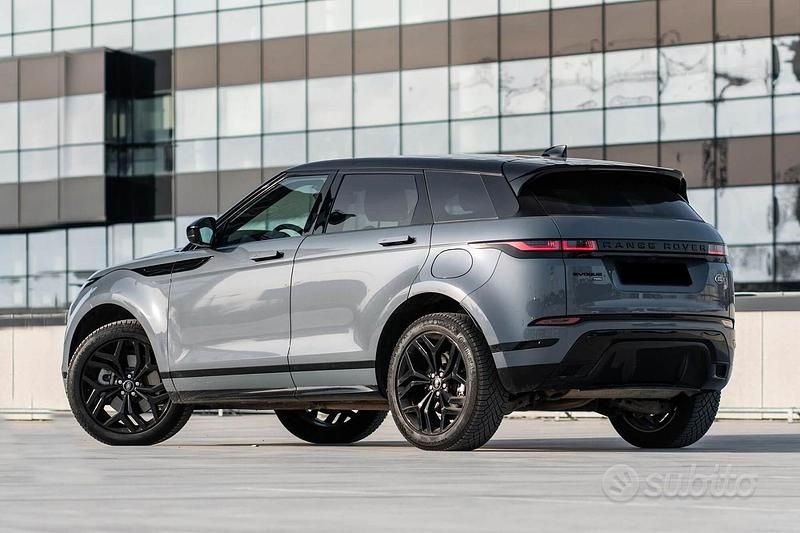 Grigio Usata 2022 Land Rover Range Rover evoque R-Dynamic SUV | 32.000 € (Molto cara) - Immagine 1/1