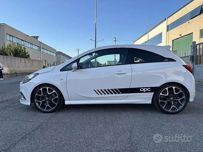 Usata Opel Corsa OPC 207 CV (152 kW) 2017 Bianco Utilitaria