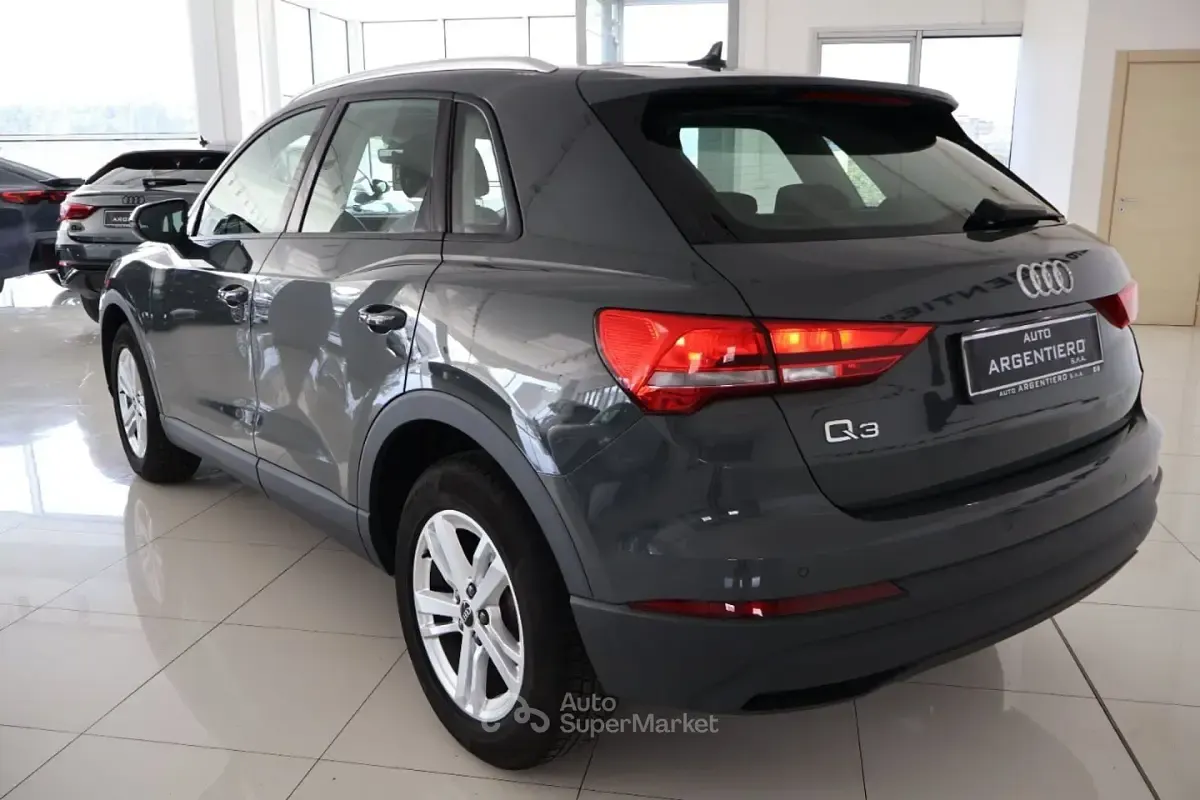Brugt Audi Q3 Business 150 HK (110 kW) 2022 Grå SUV