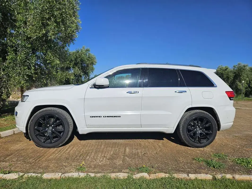 Usata Jeep Grand Cherokee Overland 250 CV (183 kW) 2017 Bianco SUV