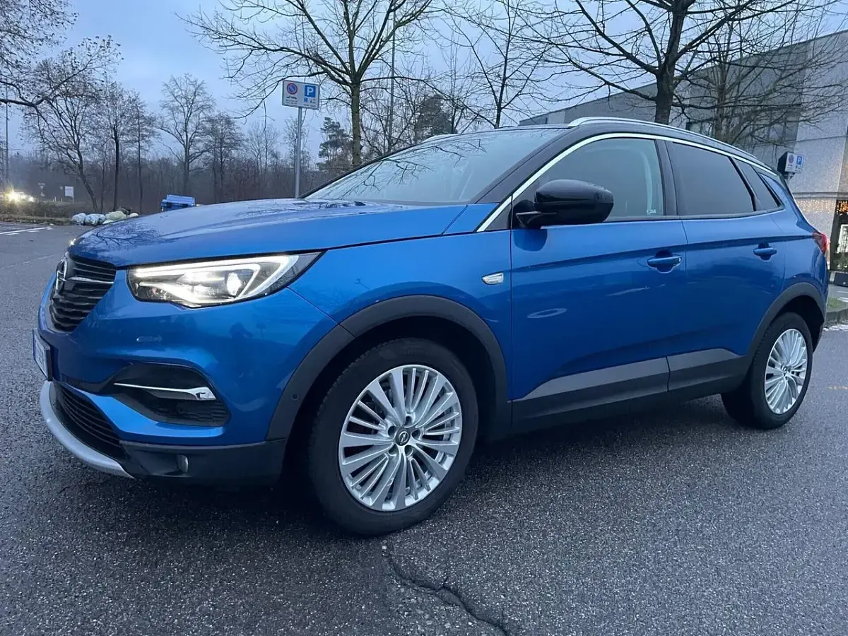 Usata Opel Grandland X 120 CV (88 kW) 2017 Blu SUV