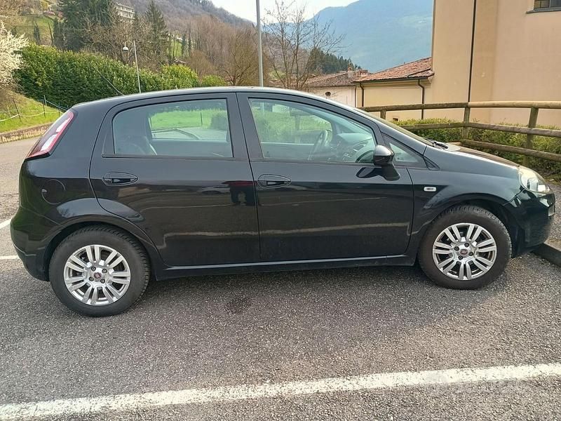 Usata Fiat Punto 2013 Utilitaria