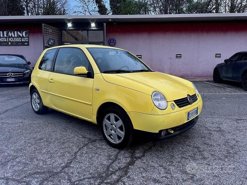 Usata VW Lupo Highline 75 CV (55 kW) 2002 Giallo Utilitaria