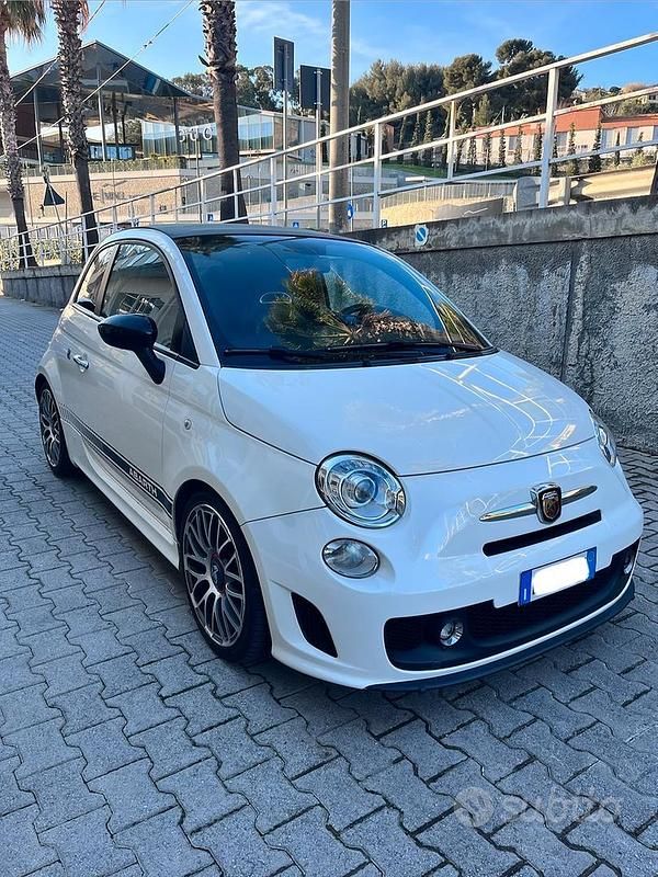 Usata Abarth 500C 140 CV (102 kW) 2010 Bianco Cabrio