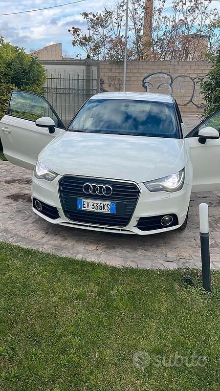 Usata Audi A1 Ambition 90 CV (66 kW) 2013 Bianco Utilitaria