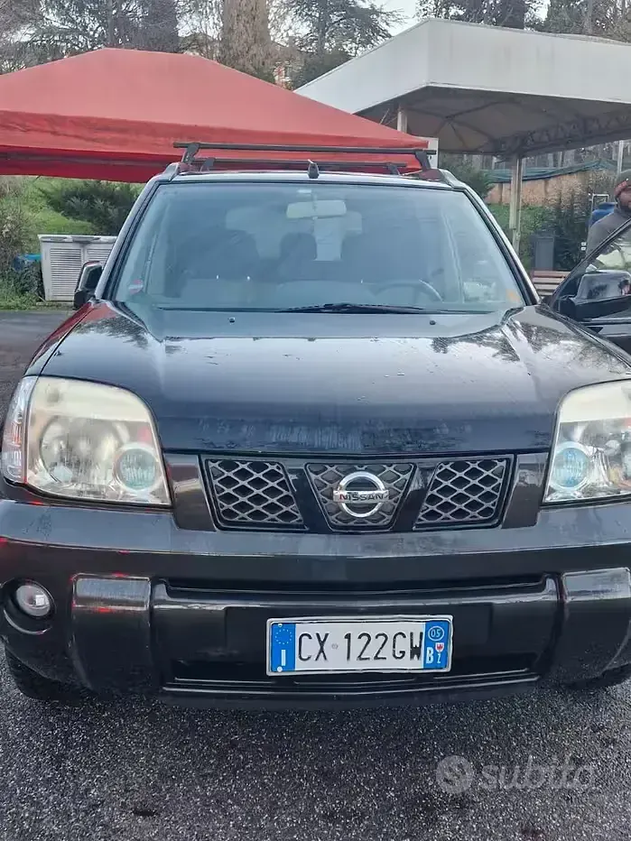 Usata Nissan X-Trail 140 CV (102 kW) 2005 Bluazzurro SUV