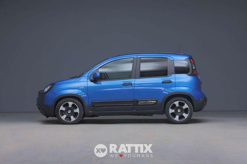 Usata Fiat Panda Cross Cross 70 CV (51 kW) 2025 Blu italia metallizzato Utilitaria