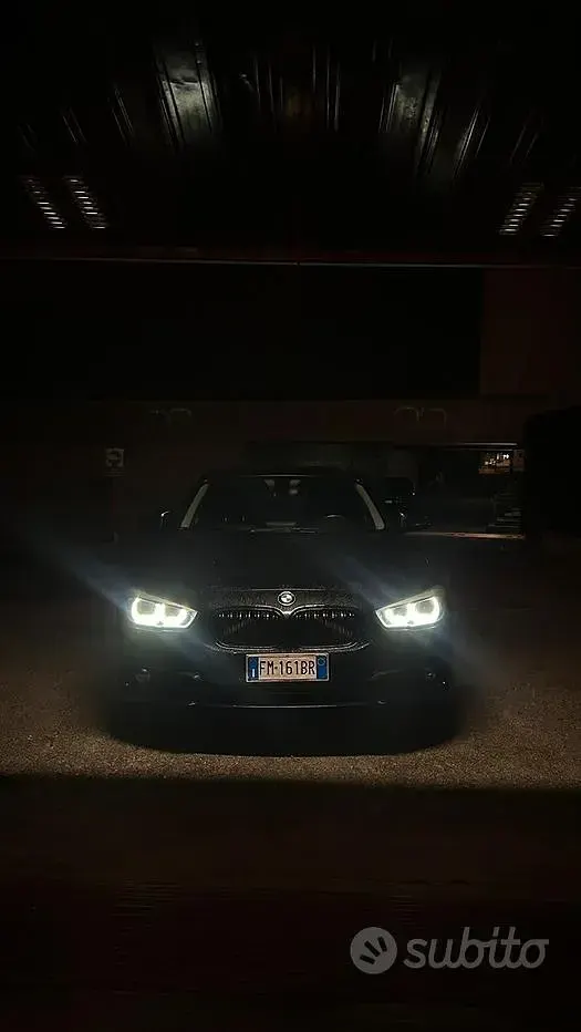 Usata BMW 118 150 CV (110 kW) 2017 Nero Utilitaria