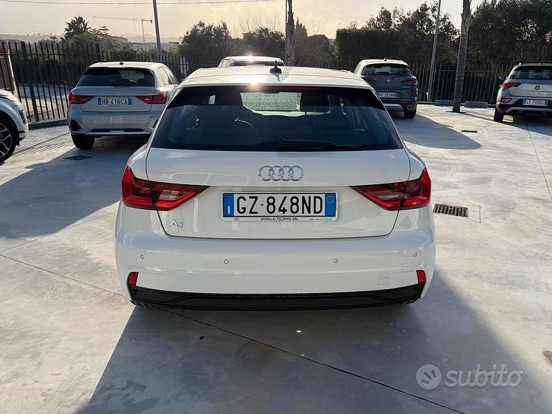 Nuova Audi A1 Business 2025 Bianco SUV