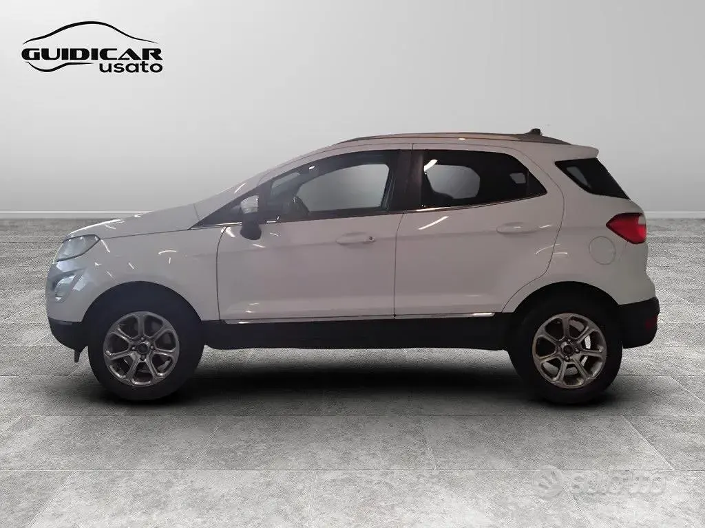 Usado Ford Ecosport Business Edition 99 CV (72 kW) 2018 Blanco SUV