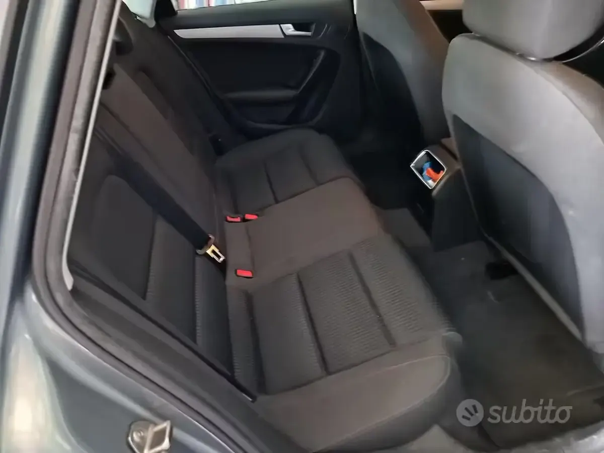 Usata Audi A4 120 CV (88 kW) 2009 Grigio Station wagon